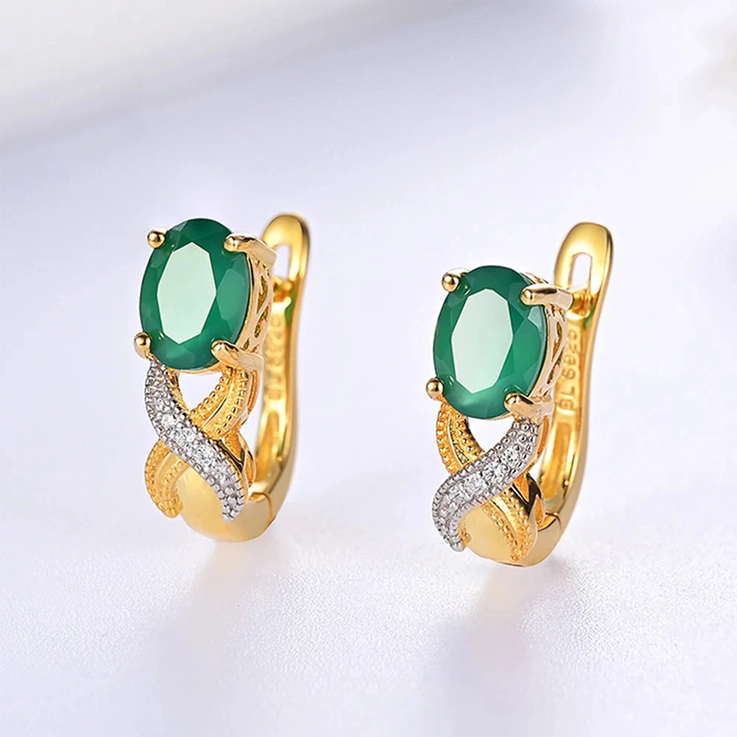 Green Agate Geometric Clasp Earrings