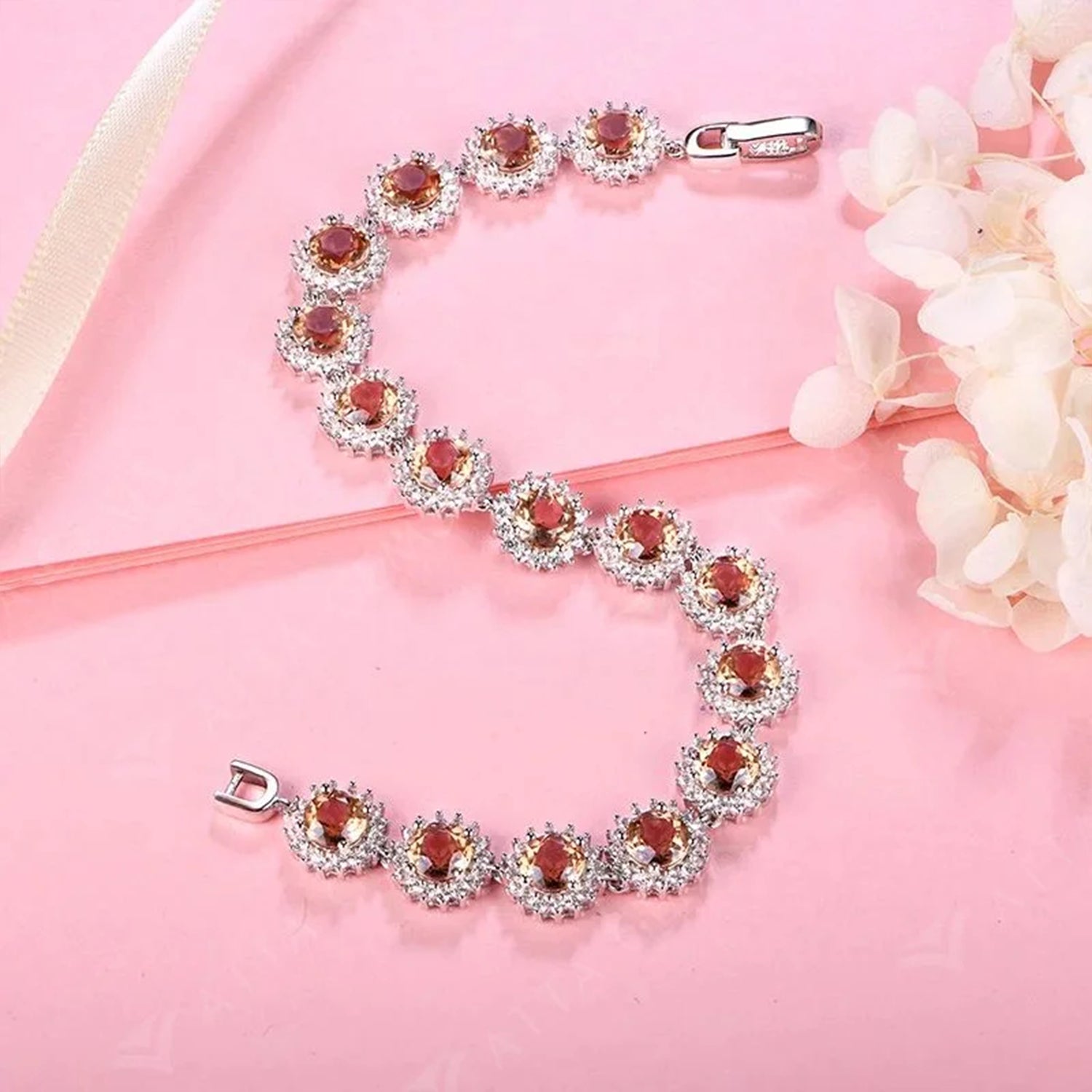 Memovra Color-Changing Zultanite Bracelet